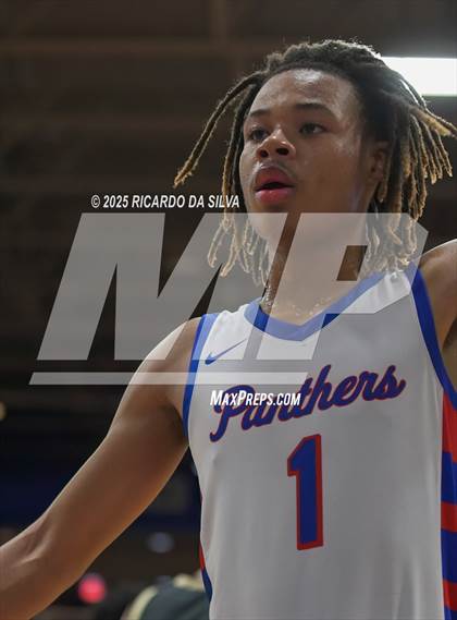 Thumbnail 3 in Jordan vs. King (UIL 6A D2 Basketball Regional Semifinal) photogallery.