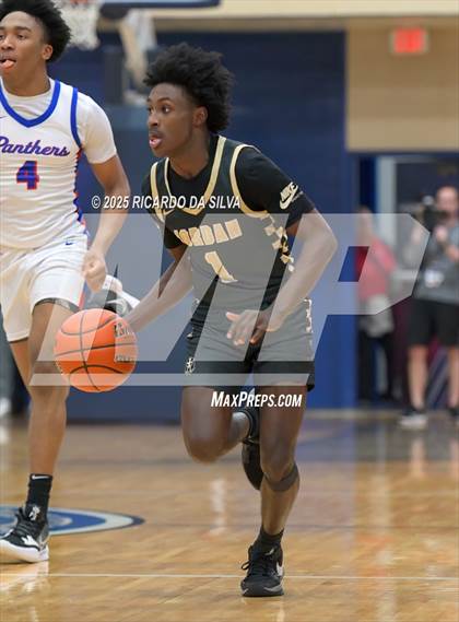 Thumbnail 1 in Jordan vs. King (UIL 6A D2 Basketball Regional Semifinal) photogallery.