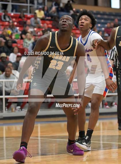 Thumbnail 2 in Jordan vs. King (UIL 6A D2 Basketball Regional Semifinal) photogallery.