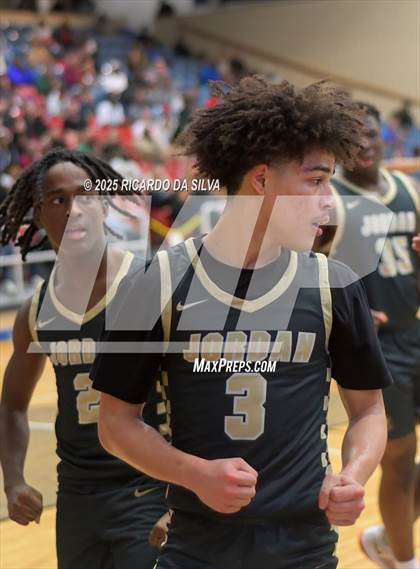 Thumbnail 2 in Jordan vs. King (UIL 6A D2 Basketball Regional Semifinal) photogallery.