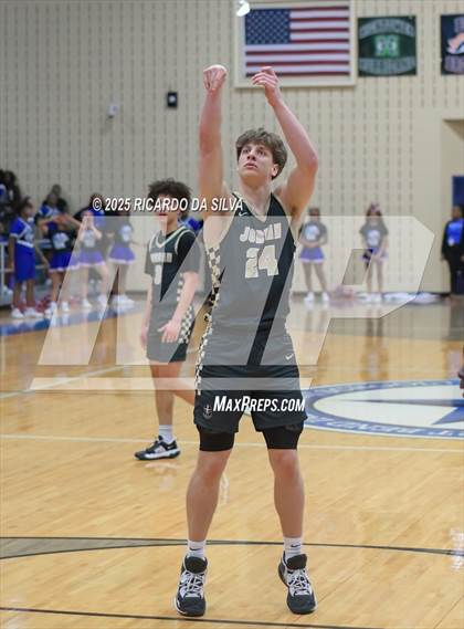 Thumbnail 2 in Jordan vs. King (UIL 6A D2 Basketball Regional Semifinal) photogallery.