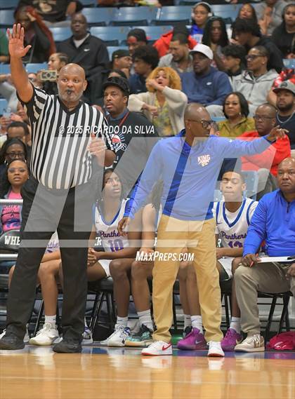 Thumbnail 2 in Jordan vs. King (UIL 6A D2 Basketball Regional Semifinal) photogallery.