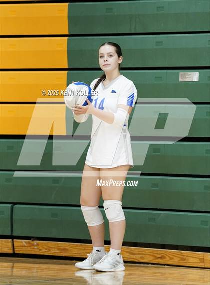 Thumbnail 1 in Adams vs. Rochester (Notre Dame Prep Quad) photogallery.
