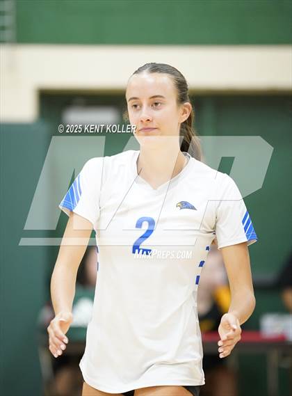 Thumbnail 2 in Adams vs. Rochester (Notre Dame Prep Quad) photogallery.