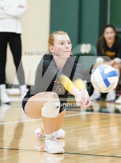 Thumbnail 2 in Adams vs. Rochester (Notre Dame Prep Quad) photogallery.