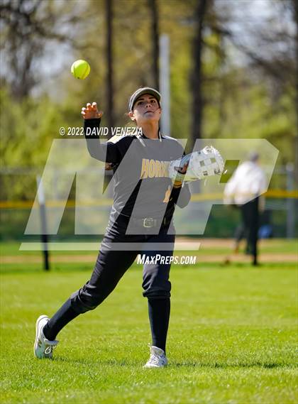 Thumbnail 3 in Columbia @ Hanover Park photogallery.