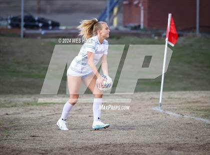 Thumbnail 3 in Lewisburg @ DeSoto Central photogallery.