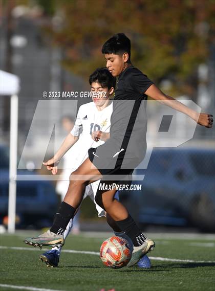 Thumbnail 3 in Crean Lutheran @ Foothill photogallery.