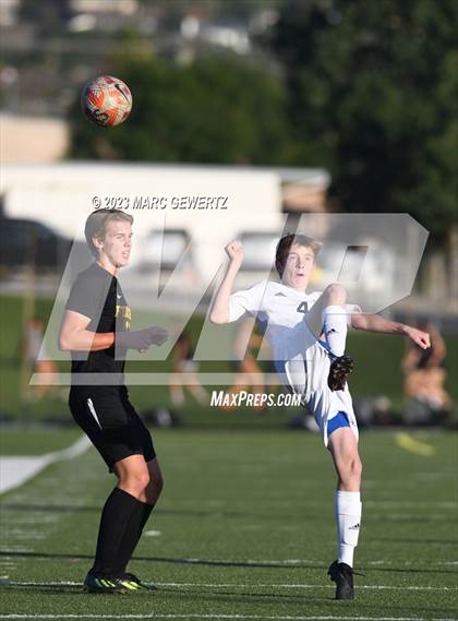 Thumbnail 1 in Crean Lutheran @ Foothill photogallery.
