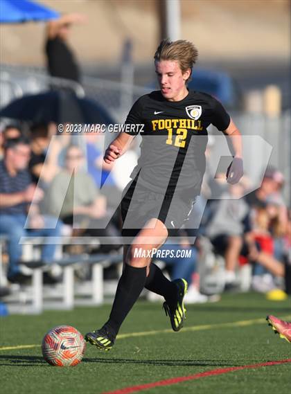 Thumbnail 1 in Crean Lutheran @ Foothill photogallery.