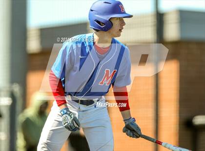 Thumbnail 3 in Deer Creek photogallery.