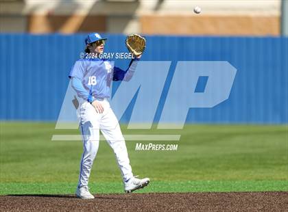Thumbnail 2 in Deer Creek photogallery.