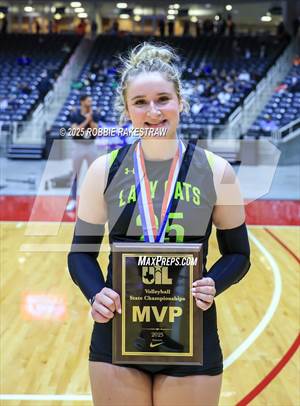 Blum vs Water Valley (UIL 1A Volleyball Final Medal Ceremony)