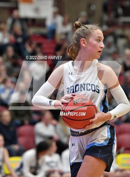 Thumbnail 3 in Platte Valley vs. Grand Valley (CHSAA 3 A Final 4) photogallery.