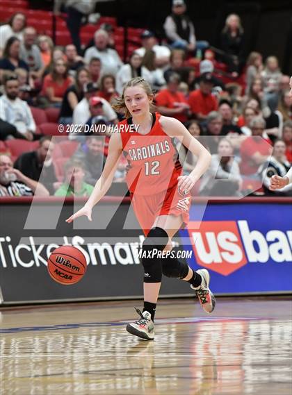 Thumbnail 2 in Platte Valley vs. Grand Valley (CHSAA 3 A Final 4) photogallery.