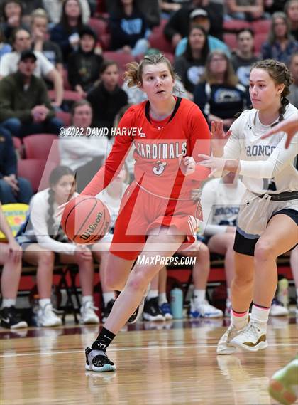 Thumbnail 2 in Platte Valley vs. Grand Valley (CHSAA 3 A Final 4) photogallery.