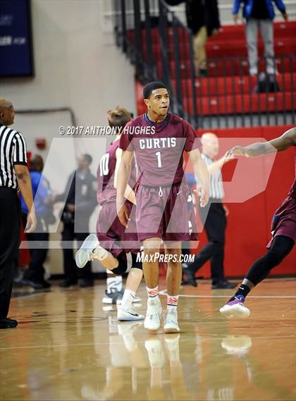 Thumbnail 3 in Curtis vs Lincoln (PSAL Class AA Semifinal Playoff ) photogallery.