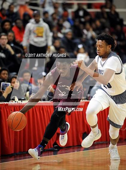 Thumbnail 3 in Curtis vs Lincoln (PSAL Class AA Semifinal Playoff ) photogallery.
