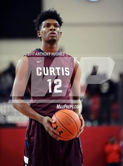 Thumbnail 3 in Curtis vs Lincoln (PSAL Class AA Semifinal Playoff ) photogallery.