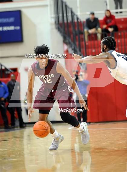 Thumbnail 2 in Curtis vs Lincoln (PSAL Class AA Semifinal Playoff ) photogallery.