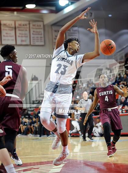 Thumbnail 1 in Curtis vs Lincoln (PSAL Class AA Semifinal Playoff ) photogallery.