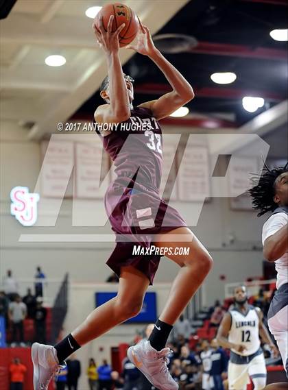 Thumbnail 1 in Curtis vs Lincoln (PSAL Class AA Semifinal Playoff ) photogallery.
