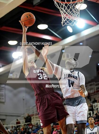 Thumbnail 3 in Curtis vs Lincoln (PSAL Class AA Semifinal Playoff ) photogallery.