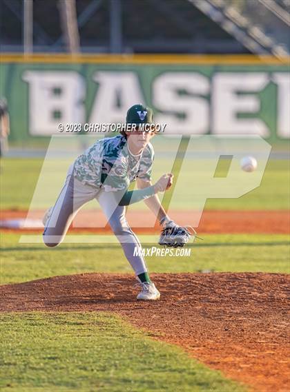Thumbnail 3 in Lakewood Ranch vs. Venice (FHSAA 7A District 8 Semifinal) photogallery.