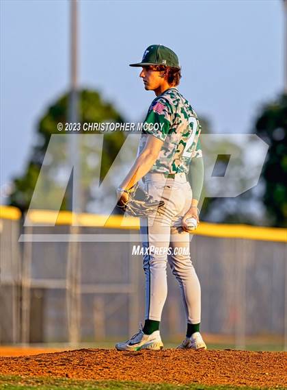 Thumbnail 1 in Lakewood Ranch vs. Venice (FHSAA 7A District 8 Semifinal) photogallery.