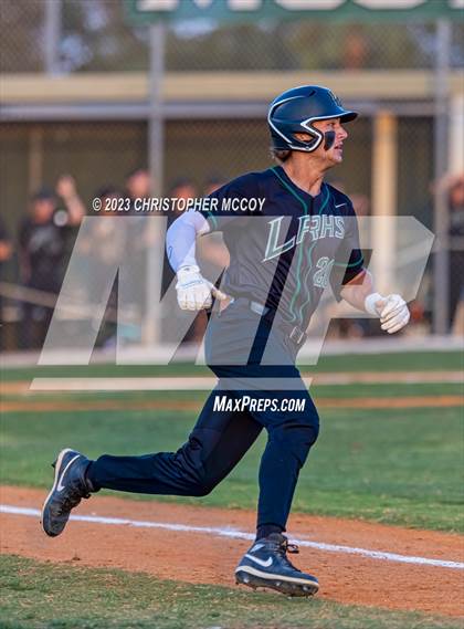 Thumbnail 3 in Lakewood Ranch vs. Venice (FHSAA 7A District 8 Semifinal) photogallery.