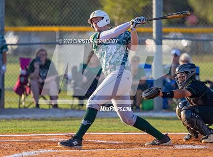 Thumbnail 3 in Lakewood Ranch vs. Venice (FHSAA 7A District 8 Semifinal) photogallery.