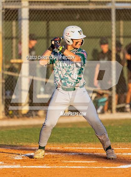 Thumbnail 2 in Lakewood Ranch vs. Venice (FHSAA 7A District 8 Semifinal) photogallery.
