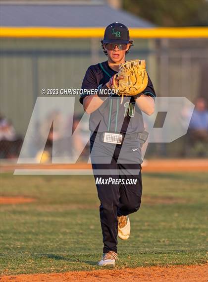 Thumbnail 3 in Lakewood Ranch vs. Venice (FHSAA 7A District 8 Semifinal) photogallery.