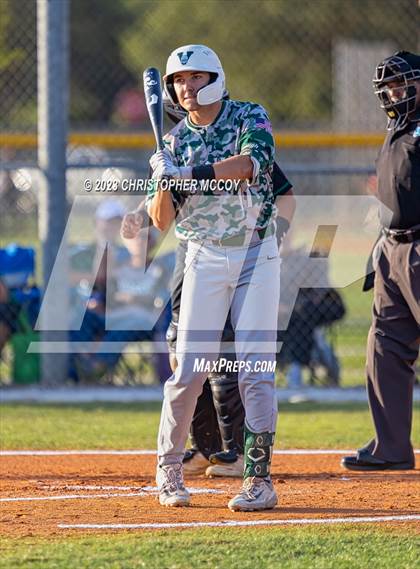 Thumbnail 3 in Lakewood Ranch vs. Venice (FHSAA 7A District 8 Semifinal) photogallery.
