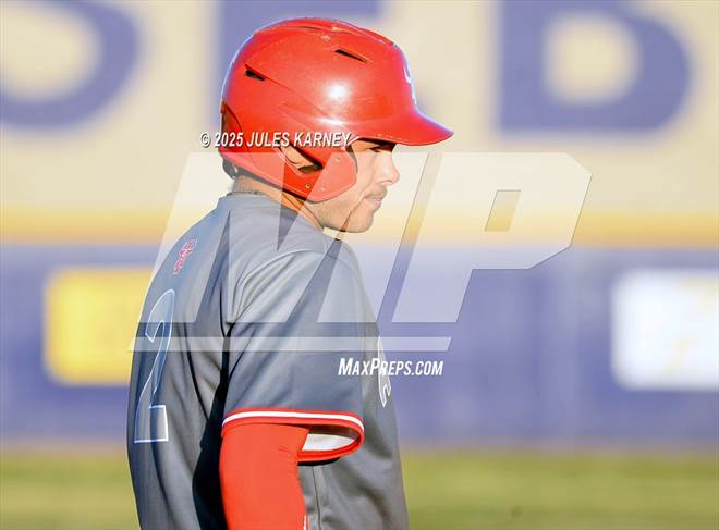 null - Photo 01