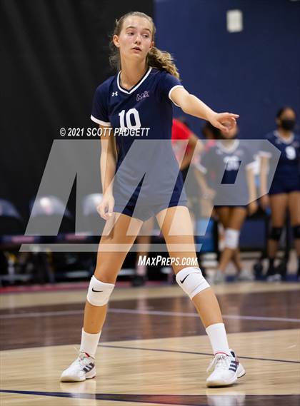 Thumbnail 3 in Great Oak vs King photogallery.