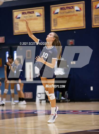 Thumbnail 3 in Great Oak vs King photogallery.