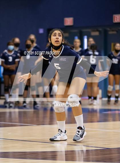 Thumbnail 3 in Great Oak vs King photogallery.