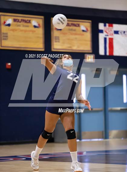 Thumbnail 3 in Great Oak vs King photogallery.