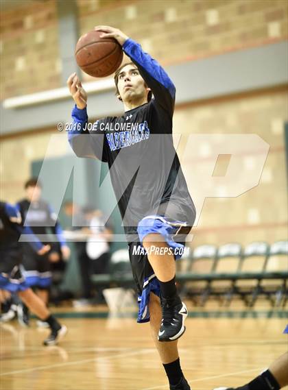 Thumbnail 3 in Stevens [John Paul] vs Edinburg (NISD/NEISD Invitational) photogallery.