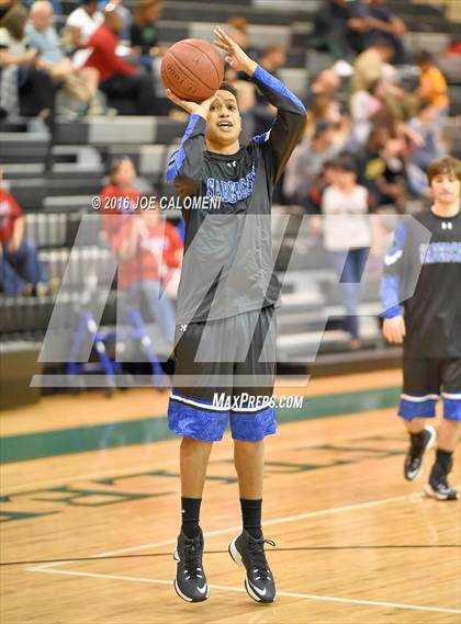 Thumbnail 2 in Stevens [John Paul] vs Edinburg (NISD/NEISD Invitational) photogallery.