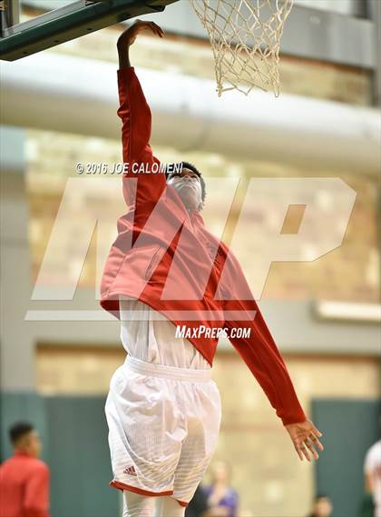 Thumbnail 3 in Stevens [John Paul] vs Edinburg (NISD/NEISD Invitational) photogallery.