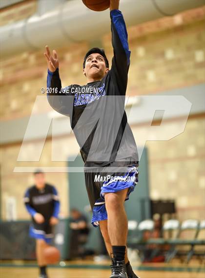Thumbnail 1 in Stevens [John Paul] vs Edinburg (NISD/NEISD Invitational) photogallery.