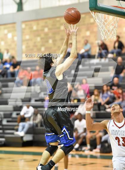 Thumbnail 2 in Stevens [John Paul] vs Edinburg (NISD/NEISD Invitational) photogallery.