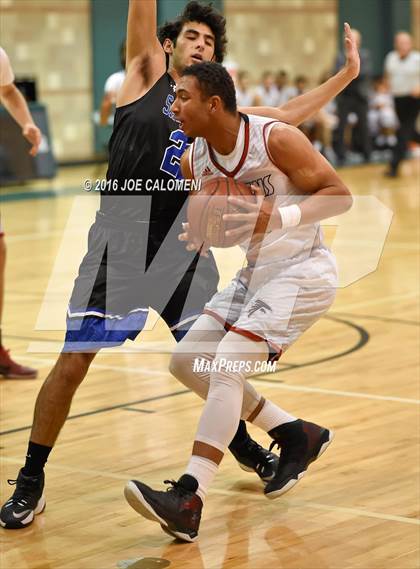 Thumbnail 1 in Stevens [John Paul] vs Edinburg (NISD/NEISD Invitational) photogallery.