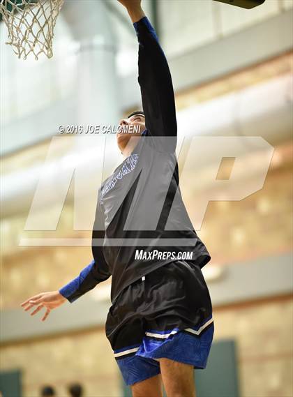Thumbnail 2 in Stevens [John Paul] vs Edinburg (NISD/NEISD Invitational) photogallery.