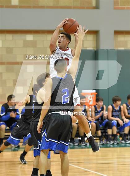 Thumbnail 2 in Stevens [John Paul] vs Edinburg (NISD/NEISD Invitational) photogallery.