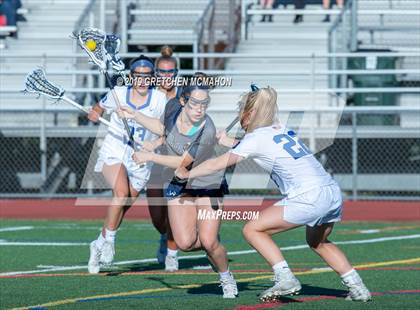 Thumbnail 1 in Wilton vs. Darien (CIAC Class L Semifinal) photogallery.