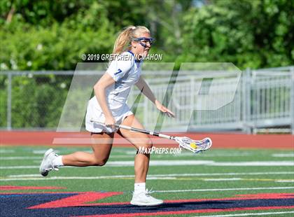 Thumbnail 1 in Wilton vs. Darien (CIAC Class L Semifinal) photogallery.