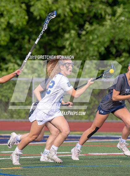 Thumbnail 1 in Wilton vs. Darien (CIAC Class L Semifinal) photogallery.